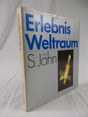 Erlebnis Weltraum. Berlin: Militaerverlag der Deutschen Demokratischen Republik. 1983..