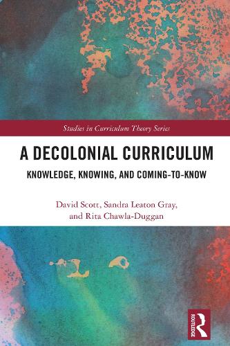 A Decolonial Curriculum