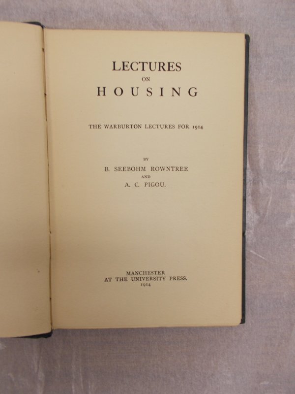 Lectures on Housing. The Warburton Lectures for 1914. Manchester, Manchester University Press, 1914.