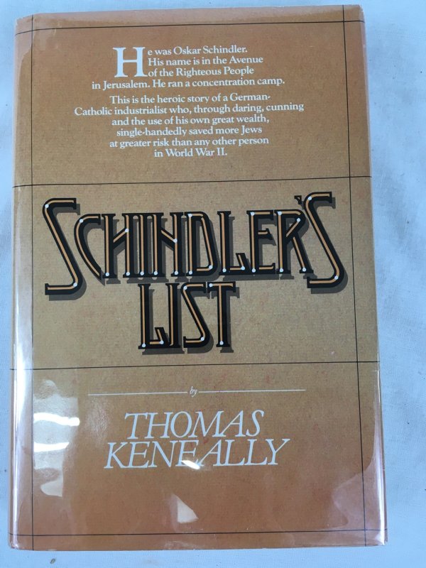 Schindler's List. New York: Simon and Schuster, 1982.