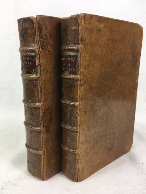 Avis important aux refugiez sur leur prochain retour en france, donne pour Etrennes a l'un d'eux en 1690. Par Monsieur C.L.A.A.P.D.P. Paris, 1692. / Reponse a l'avis aux refugiez, par Mr De la Rey. Rotterdam, 1709.