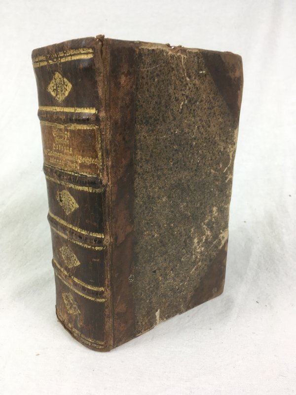 Die goettliche Ordnung in den Veranderungen des menschlichen Geschlechts, aus der Geburt, dem Tode und der Fortpflanyung desselben erwiesen. Zwote Ausgabe. 2 Theile in 1. Berlin, Verlag des Buchstabens der Realschule, 1761-62.