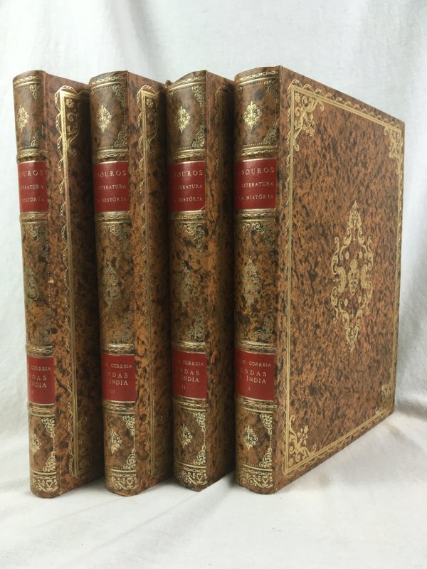 Lendas da India. Introducao e revisao de M. Lopes de Almeida. Tesouros da Literatura e da Historia. Vol. 1-4. Porto, Lello & Irmao Editores, 1975.